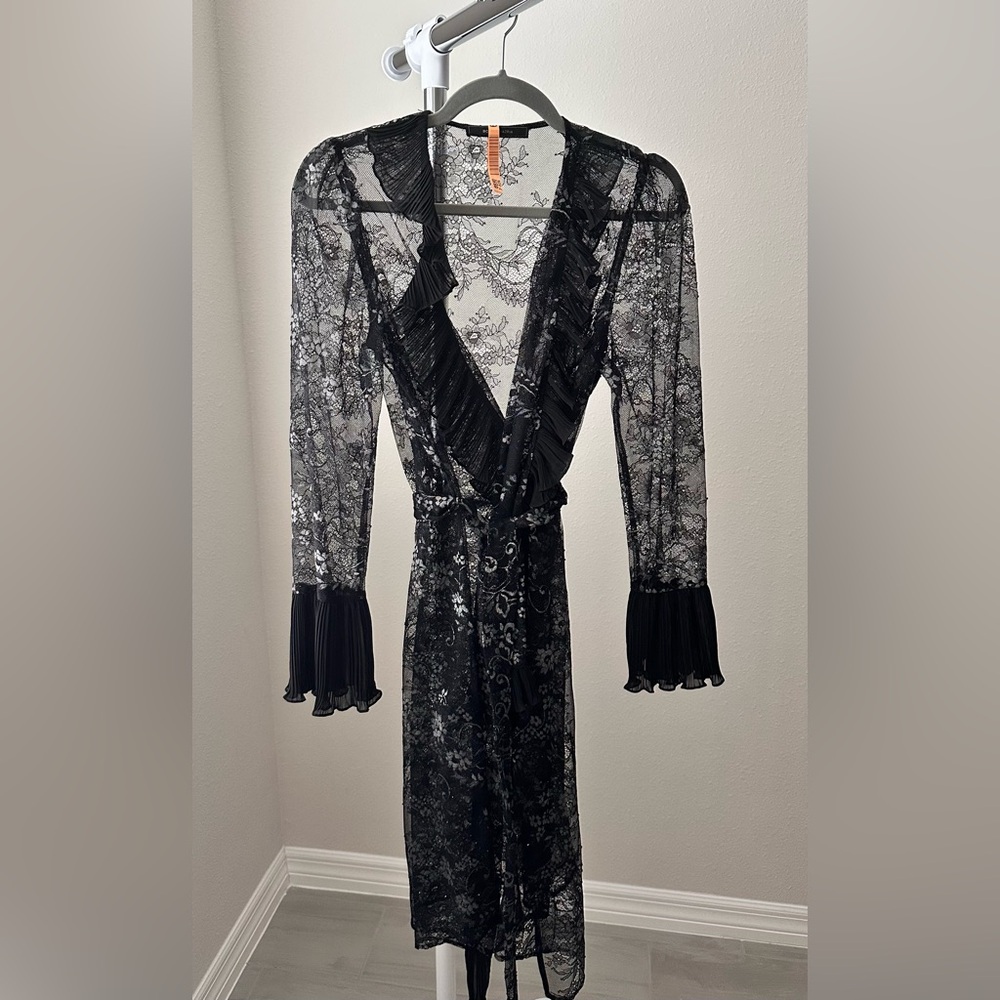 BCBGMaxAzria Sheer Black Floral Lace Robe